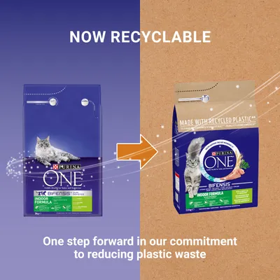 Purina ONE packaging change from old to new, now recyclable and made with recycled plastic. Text: One step forward in our commitment to reducing plastic waste.