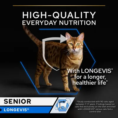 HIGH-QUALITY EVERYDAY NUTRITION. With LONGEVIS for a longer, healthier life. SENIOR LONGEVIS. *Study conducted with 90 cats aged between 7–17 years. (teksti englanniksi)