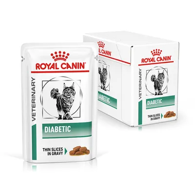 Veterinary food pouch and box labelled diabetic, thin slices in gravy.