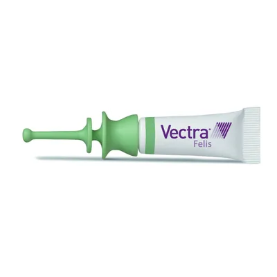 Pipet met opdruk 'Vectra Felis', witte tube met groene dop, merknaam en productnaam duidelijk zichtbaar.