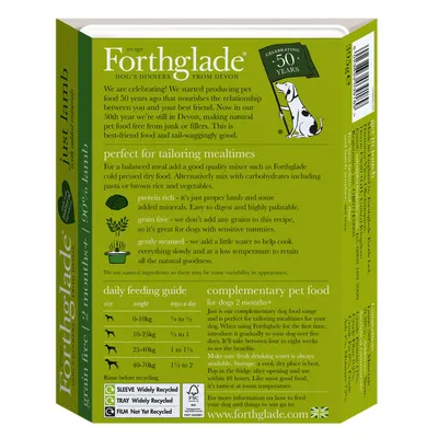 Forthglade pet food packaging showing feeding guide by weight, product features including grain-free and gently steamed, and recycling instructions for sleeve, tray, and film.