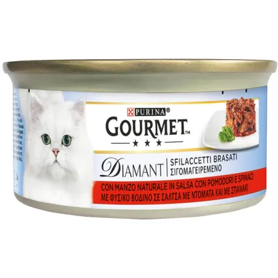 Purina Gourmet Diamant, Sfilaccetti Brasati. Natürliche Rindfleischstücke in Sauce mit Tomaten und Spinat. Abgebildet: weisse Katze und serviertes Produkt.