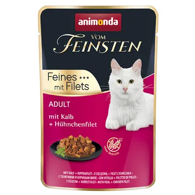Animonda vom Feinsten Adult jemné s filety, s telecím a kuřecím filetem, bez obilovin. Zobrazení bílé kočky a podávaného krmiva.