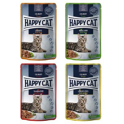 Quattro buste di cibo per gatti Happy Cat Culinary: Landente, Weide Lamm, Voralpen Rind, Land Geflügel. Immagine di un gatto e pezzi di carne su ogni confezione.