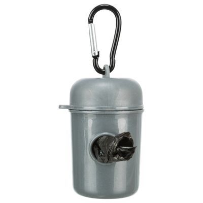 Grijze kunststof houder met karabijnhaak en opening waar een rol zwarte hondenpoepzakjes uitsteekt.