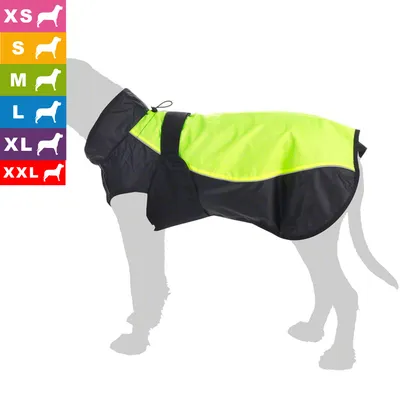 Koiran sadetakki, neonkeltaista ja mustaa kangasta. Vasemmalla kokovalikko: XS, S, M, L, XL, XXL eri väreillä ja koiran silueteilla.