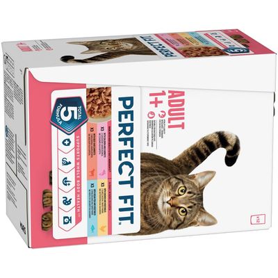 Developed in collaboration with the Waltham Petcare Institute, vets & nutritionists. WALTHAM brand name and logo visible, dry food pieces illustrated.
