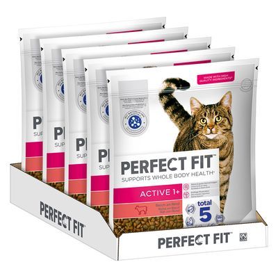 Perfect Fit kattenvoer, verpakking met zichtbare tekst: 'SUPPORTS WHOLE BODY HEALTH', 'ACTIVE 1+', afbeelding van kat, total 5, in kartonnen displaydoos.