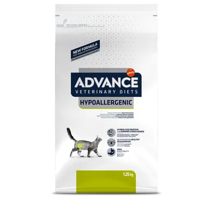 Saco de ração para gatos Advance Veterinary Diets Hypoallergenic, 1,25 kg. Texto visível: New Formula with Natural Antioxidants, Hypoallergenic, Hydrolyzed protein and purified starch source.