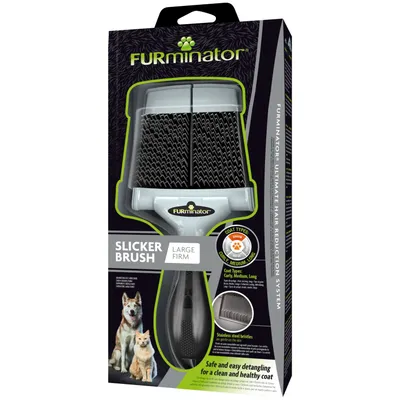 FURminator Slicker Brush Large Firm, roestvrijstalen borstelharen, geschikt voor krullende, middellange en lange vachten. Afbeelding van twee honden op de verpakking.