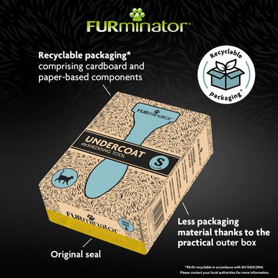 FURminator UNDERCOAT deSHEDDING TOOL S (≤4,5 kg) -pakkauksen kuva, kierrätettävä pakkaus, alkuperäissinetti, vähemmän pakkausmateriaalia. Kissaikoni näkyvissä.