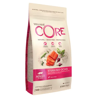 Sachet de croquettes pour chats adultes stérilisés Wellness CORE Sterilised Ocean, recette au saumon, sans céréales, riche en protéines, 1,25 kg. Texte en anglais sur l'emballage.