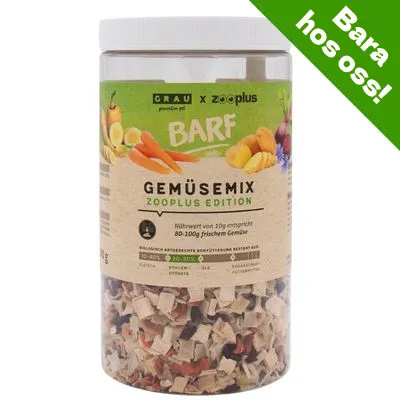 Burk med GRAU x zooplus BARF GEMÜSEMIX ZOOPLUS EDITION, text: Näringsvärde 10g motsvarar 80–100g färska grönsaker. Grön ruta med texten Bara hos oss!