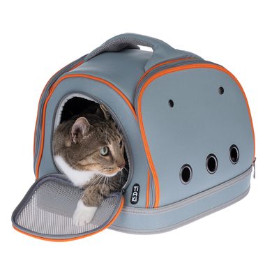 Grey transport bag with orange accents and mesh opening, brand TIAKI. Cat looking out from the open front flap.