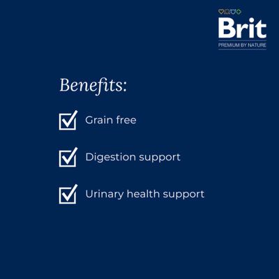 Brit Premium by Nature Adult Chicken. Rezept für erwachsene Katzen mit Huhn, Apfel und Kräutern. Unterstützt Zähne, Fell und Herz durch Vitamine, Omega-3 und Taurin.