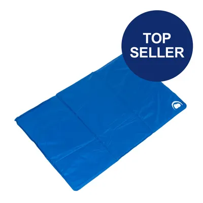 Blaue Kühlmatte mit abgerundeten Ecken und Logo in der Ecke. Kreisförmiger Hinweis 'Top Seller' oben rechts im Bild. Blaue Kühlmatte mit abgerundeten Ecken und Logo in der Ecke. Kreisförmiger Hinweis 'Top Seller' oben rechts im Bild.