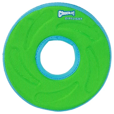Chuckit! Zipflight, groene en blauwe werpring van robuust materiaal met gat in het midden.