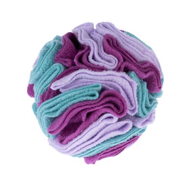 Speelbal van stof in paars, lila en turquoise, met gevouwen lagen zichtbaar. Geen merknaam of tekst aanwezig.