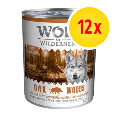 Wolf of Wilderness Oak Woods natvoer, 12x800g, 100% graanvrij. Wild zwijn met bosvruchten, wortels en wilde kruiden. Tekst in Duits en Engels zichtbaar op verpakking.