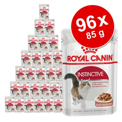 Royal Canin Instinctive våtfoder för katt, 96 portionspåsar à 85 g synliga. Stor röd cirkel med texten '96 x 85 g'. Bild på katt och foderbitar i sås på förpackningen.