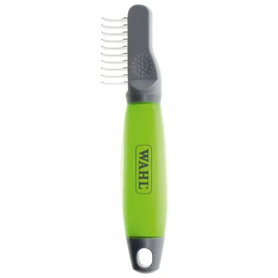 Wahl pieptene pentru descurcare cu mâner verde și dinți metalici curbați, potrivit pentru îngrijirea blănii.