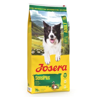 Josera SensiPlus adult met eend, 79% dierlijk eiwit, super premium dierenvoeding, Duitse kwaliteit, alle maten, sensitief. Verpakking toont hond en eend.
