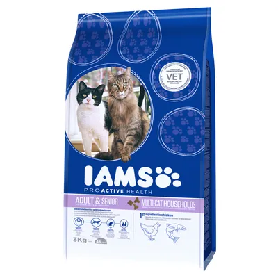 IAMS Proactive Health Adult & Senior Multi-Cat Households -kuivaruokapakkaus kissoille, 3 kg. Pakkauksessa kaksi kissaa ja teksti: 1st ingredient is chicken.