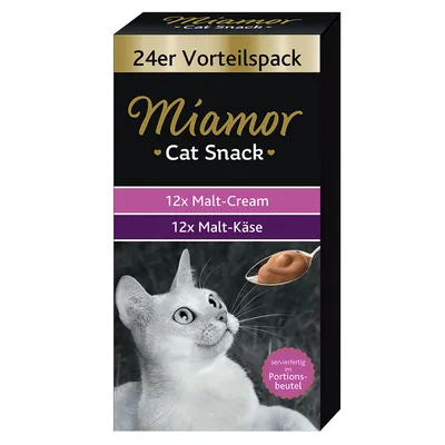 Miamor Cat Snack 24er Vorteilspack, 12x Malt-Cream, 12x Malt-Käse, szürke macska képe, adagoló tasakban tálalva. A csomagoláson német nyelvű feliratok láthatók.