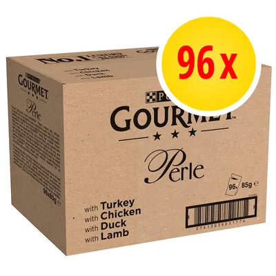 Scatola Purina Gourmet Perle 96 x 85 g, con tacchino, pollo, anatra, agnello. Testo visibile: with Turkey, with Chicken, with Duck, with Lamb. Etichetta gialla con scritta 96x. Scatola Purina Gourmet Perle 96 x 85 g, con tacchino, pollo, anatra, agnello. Testo visibile: with Turkey, with Chicken, with Duck, with Lamb. Etichetta gialla con scritta 96x.