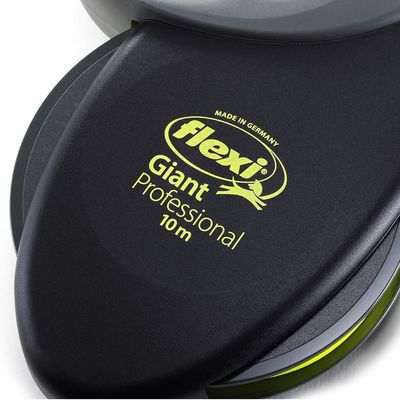 Smycz Flexi Giant Professional 10 m, napis: Made in Germany. Widoczna czarna obudowa z żółtym nadrukiem marki i modelu.