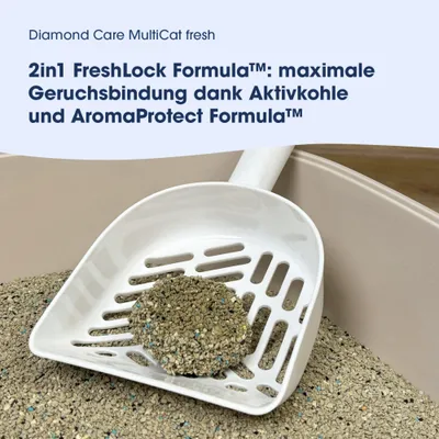 Diamond Care MultiCat fresh 2in1 FreshLock Formula: maximale Geruchsbindung durch Aktivkohle und AromaProtect Formula, Streuschaufel mit Klumpen in Katzentoilette