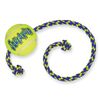 KONG SqueakAir pelota con cuerda para perros M/L