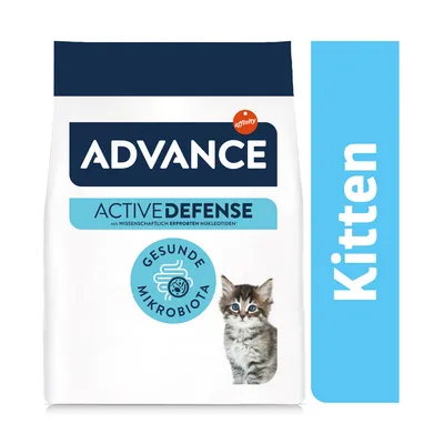 Advance Active Defense Kitten con microbiota sana e nucleotidi scientificamente testati. La confezione mostra un gattino.