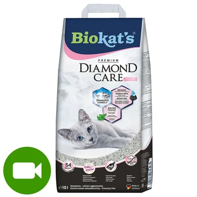 Biokat's Diamond Care Fresh żwirek dla kota, 10 l. Widoczne napisy: Diamond Formula, Active carbon, Aloe Vera, 54 days, Baby powder fragrance, Made in Germany. Biokat's Diamond Care Fresh żwirek dla kota, 10 l. Widoczne napisy: Diamond Formula, Active carbon, Aloe Vera, 54 days, Baby powder fragrance, Made in Germany.