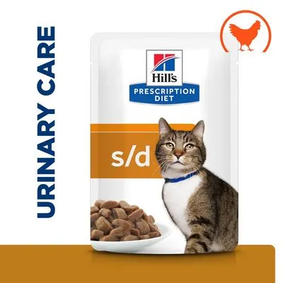 Hill's Prescription Diet s/d våtfoder för katt, Urinary Care, bild på katt och skål med foder, orange kycklingsymbol synlig Hill's Prescription Diet s/d våtfoder för katt, Urinary Care, bild på katt och skål med foder, orange kycklingsymbol synlig