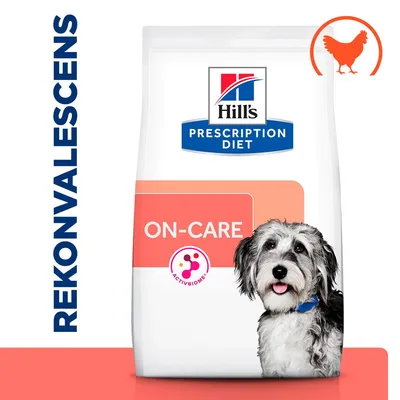 Hill's Prescription Diet ON-CARE hundefoder med kylling, tekst 'REKONVALESCENS' og ActivBiome symbol synligt på emballagen. Hill's Prescription Diet ON-CARE hundefoder med kylling, tekst 'REKONVALESCENS' og ActivBiome symbol synligt på emballagen.