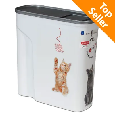 Contenitore Curver Petlife per alimenti, in plastica bianca con immagini di gatti e gomitolo, coperchio grigio. Etichetta Top Seller visibile.