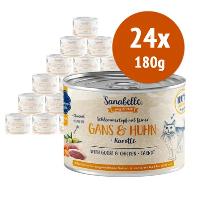 24 lattine da 180 g di Sanabelle Gans & Huhn + Karotte, alimento completo per gatti adulti con oca, pollo e carota. Testo visibile: Olivenöl, 100 % esclusivo, with goose & chicken + carrot.