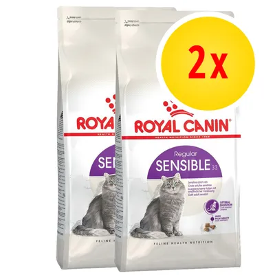 Lot de 2 sacs Royal Canin Regular Sensible 33 pour chats, texte visible : Optimal Digestion, High Palatability, illustration d’un chat gris sur l’emballage.