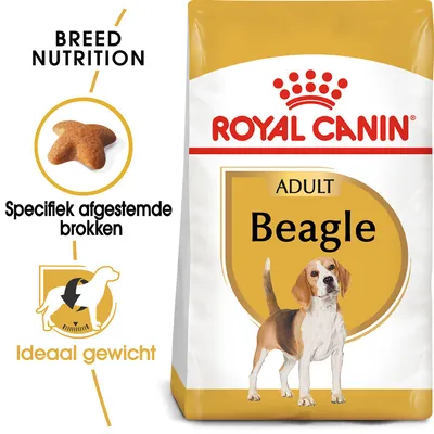 Zak Royal Canin Adult Beagle hondenvoer, tekst: 'Specifiek afgestemde brokken', 'Ideaal gewicht', afbeelding van brok en beagle, merknaam en productnaam duidelijk zichtbaar. Zak Royal Canin Adult Beagle hondenvoer, tekst: 'Specifiek afgestemde brokken', 'Ideaal gewicht', afbeelding van brok en beagle, merknaam en productnaam duidelijk zichtbaar.