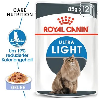 ROYAL CANIN ULTRA LIGHT, 85 g x 12, gelee. Um 19% reduzierter Kaloriengehalt. Slika mačke i hrane u želeu. Care Nutrition.