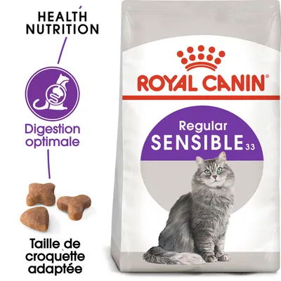 ROYAL CANIN Regular SENSIBLE 33, croquettes pour chat, mentions visibles : Health Nutrition, Digestion optimale, Taille de croquette adaptée. Image d’un chat et croquettes visibles.