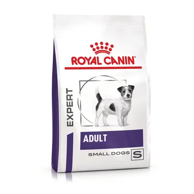 Royal Canin EXPERT ADULT SMALL DOGS S tørfoderpose med billede af lille hund på forsiden. Hvid og lilla emballage, tydelig produkt- og mærkenavn synligt. Royal Canin EXPERT ADULT SMALL DOGS S tørfoderpose med billede af lille hund på forsiden. Hvid og lilla emballage, tydelig produkt- og mærkenavn synligt.