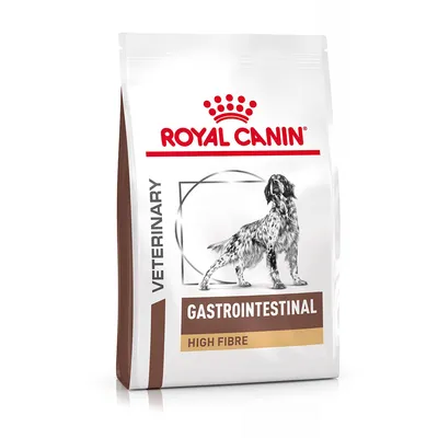 Pungă Royal Canin Veterinary Gastrointestinal High Fibre pentru câini, cu imagine de câine și text vizibil pe ambalaj.