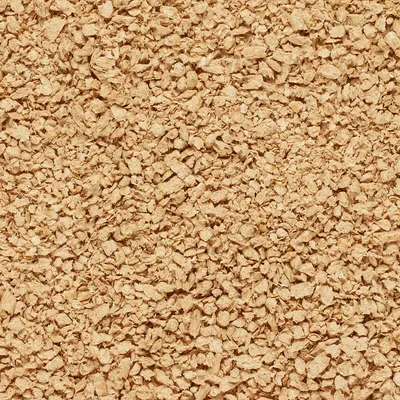 Primer plano de virutas de madera, aptas como lecho o material de relleno.