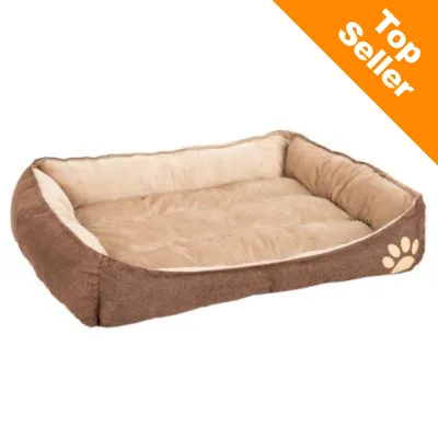 Hnedé a béžové pelech pre psa s vyšitým motívom labky na boku. Oranžový roh s textom Top Seller. Hnedé a béžové pelech pre psa s vyšitým motívom labky na boku. Oranžový roh s textom Top Seller.