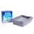 Caja de arena para gatos Ever Clean Total Cover junto a bandeja gris con arena. Texto visible: 'LASTS 20% LONGER', volumen 6L, iconos de certificación en el envase.