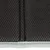 Primer plano de malla negra transpirable con borde gris. Detalles del material para la descripción del producto.