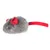 Giocattolo in peluche grigio a forma di topo con orecchie in feltro rosse e coda rossa.