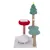 Kratzbaum mit Weihnachtsbaum-Design, roter gepolsterter Liegefläche, weissem Bett und grüner Plattform. Zwei Sisalstämme mit hängenden Spielbällen.